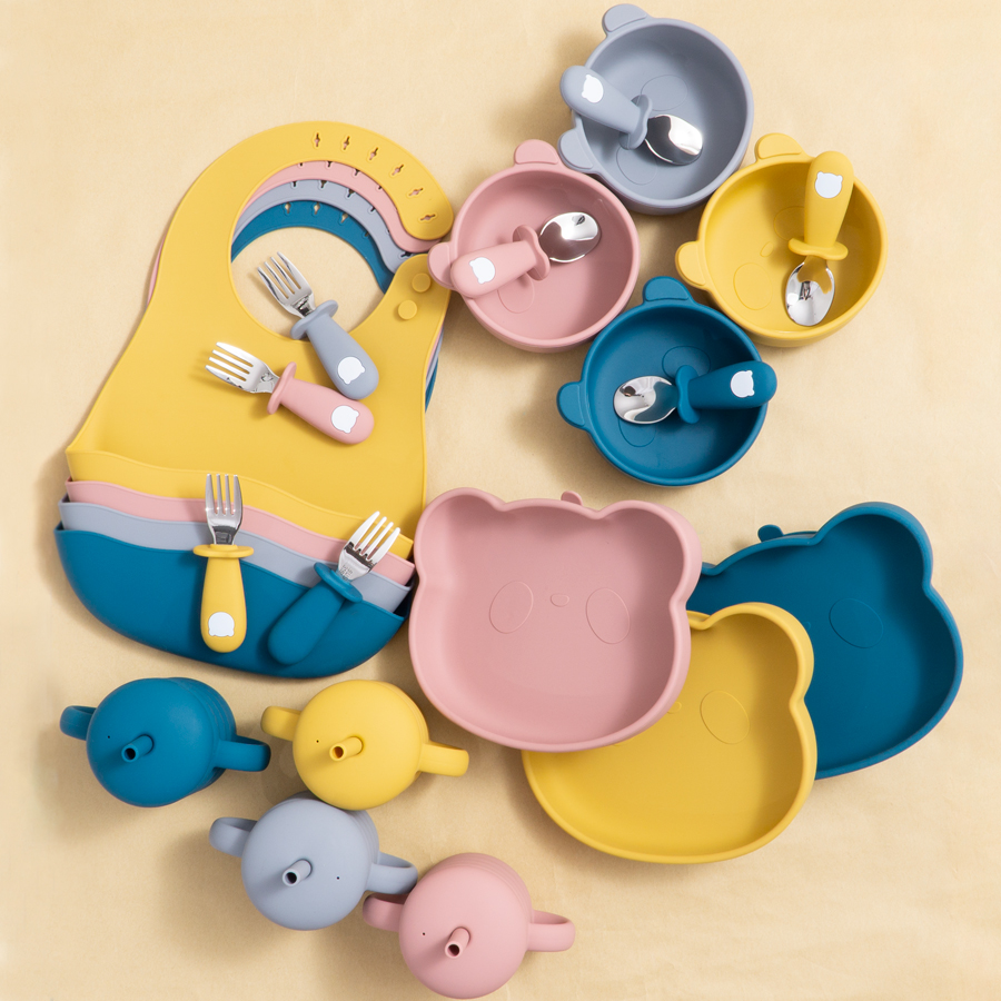 Novo design dos desenhos anima - Waterproof Baby Bibs Silicone avaliação e preço
